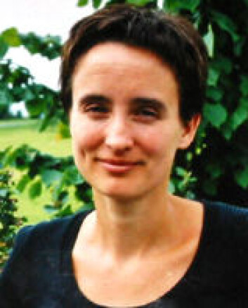 "- Melkesyrebakterier kan hemme vekst av sykdomsfremkallende bakterier, være helsefremmende og gi ønsket kvalitet på en rekke matvarer, forteller forsker Kristine Naterstad ved Matforsk. (Foto: Odd Letnes)" "- Melkesyrebakterier kan hemme vekst av sykdomsfremkallende bakterier, være helsefremmende og gi ønsket kvalitet på en rekke matvarer, forteller forsker Kristine Naterstad ved Matforsk. (Foto: Odd Letnes)"