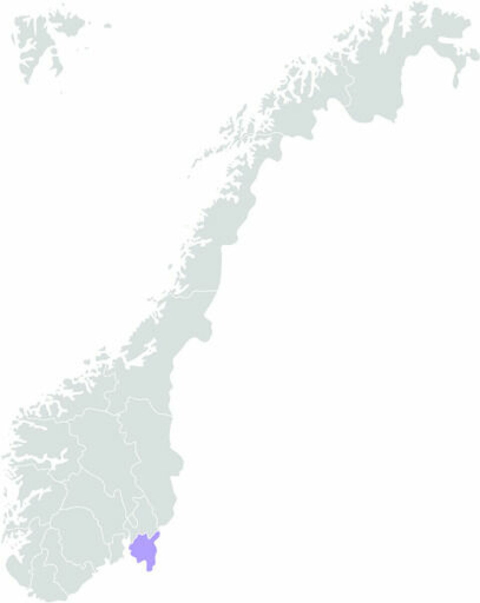 The purple highlighted section of this map shows the traditional region and former county Østfold.