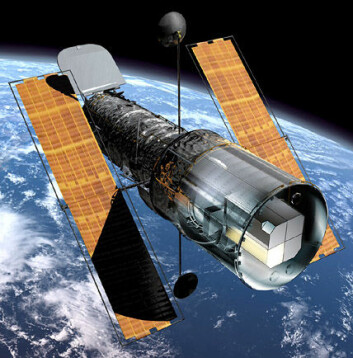"Romteleskopet Hubble er et samarbeidsprosjekt mellom NASA og den europeiske romorganisasjonen ESA. Hubble har vært aktiv siden 1990. Nå har teleskopet blitt brukt til å oppdage organiske molekyler rundt en fjern stjerne."