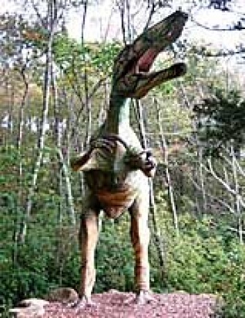 "Da dinosaurene dukket opp, var mosene allerede gamle i gamet. Og da dinosaurene døde ut, fortsatte mosene ufortrødent sitt liv på jorda." "Da dinosaurene dukket opp, var mosene allerede gamle i gamet. Og da dinosaurene døde ut, fortsatte mosene ufortrødent sitt liv på jorda."