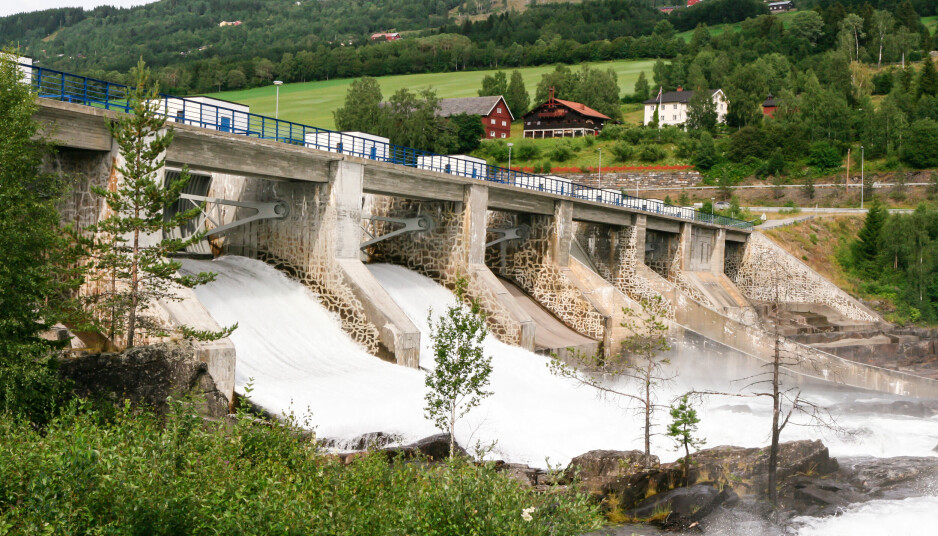 I 1991 gikk Norge fra å ha et regulert system med priser definert av myndighetene til et marked åpent for konkurranse med kjøp og salg av elektrisk energi. Her fra Hunderfossen vannkraftverk.