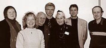 "STYRE: FUGEs interimsstyre består av (f.v.) seniorforsker Jorunn B. Jørgensen, Fiskeriforskning, professor Lene Lange, Novozymes, Danmark, professor Ole-Jan Iversen, Norges teknisk-naturvitenskapelige universitet, direktør Geir Stene-Larsen (leder), Folkehelseinstituttet, professor Anne-Lise Børresen-Dale, Radiumhospitalet, professor Vidar Steen, Haukeland sykehus og investeringsrådgiver Geir Gogstad, Startfondet. (Foto: Mona Gravningen Rygh)" "STYRE: FUGEs interimsstyre består av (f.v.) seniorforsker Jorunn B. Jørgensen, Fiskeriforskning, professor Lene Lange, Novozymes, Danmark, professor Ole-Jan Iversen, Norges teknisk-naturvitenskapelige universitet, direktør Geir Stene-Larsen (leder), Folkehelseinstituttet, professor Anne-Lise Børresen-Dale, Radiumhospitalet, professor Vidar Steen, Haukeland sykehus og investeringsrådgiver Geir Gogstad, Startfondet. (Foto: Mona Gravningen Rygh)"
