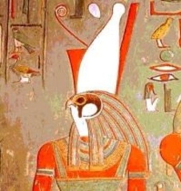 "Den egyptiske guden Horus i falkeskikkelse." "Den egyptiske guden Horus i falkeskikkelse."