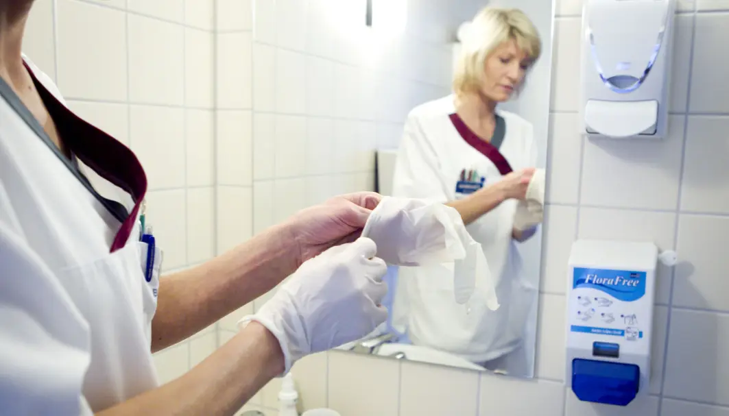 Unio har regnet ut at fra og med 17. november i år jobber kvinner i prinsippet gratis ut året. Unio har regnet ut at fra og med 17. november i år jobber kvinner i prinsippet gratis ut året.