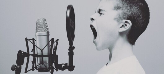 Hvorfor kan vi overhøre så mange lyder, men ikke stemmen fra andre mennesker?
