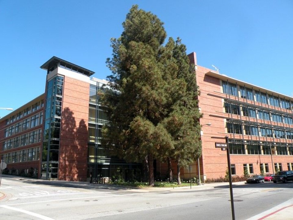 Her jobbar eg for tida, i Terasaki Life Science Building, UCLA. (Foto: maps.ucla.edu)