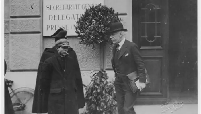 Nansen ble Folkeforbundets aller første høykommissær for flyktninger (1920–1930). Her er han på farten i Genève.