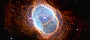 James Webb-teleskopet har funnet noe i restene av denne stjerneeksplosjonen