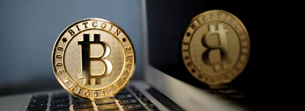 Bitcoin er en av typene kryptovaluta som finnes.