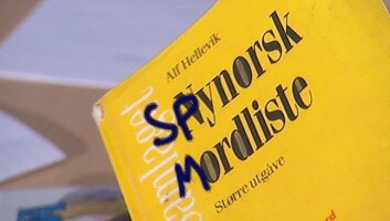 Bokmålselevar lærer av eldre elevar at nynorsk er noko drit. (Foto: © NRK) Bokmålselevar lærer av eldre elevar at nynorsk er noko drit. (Foto: © NRK)