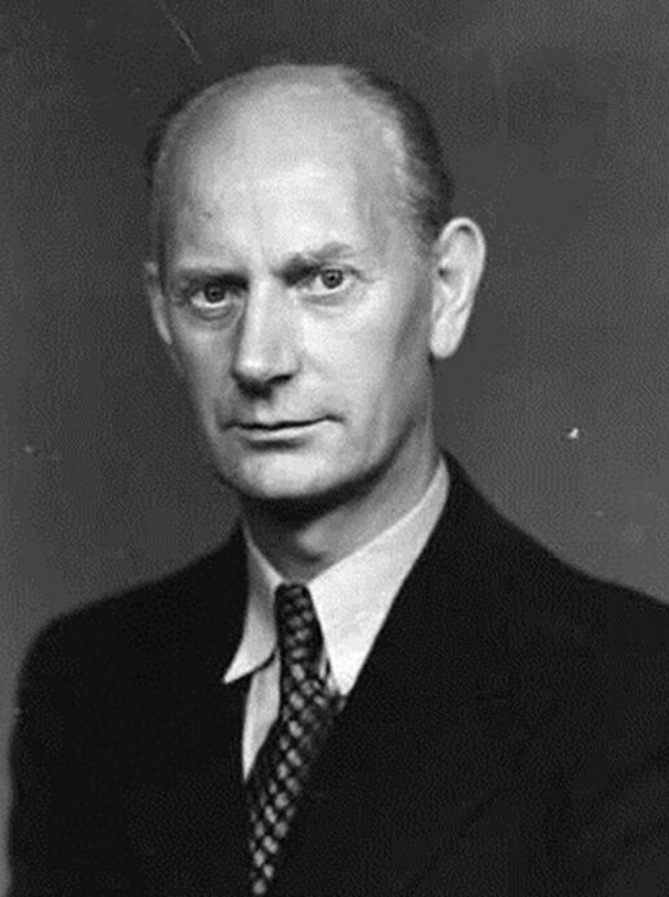 Som ung mann så Einar Gerhardsen, senere kjent som Norges «landsfader», den sovjetiske sosialismen som en løsning på verdens problemer.
