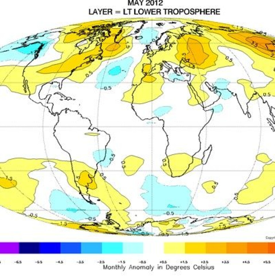 Det ble tidenes fjerde varmeste mai-måned målt fra satellitt. Slik fordelte varmen seg. (Foto: (University of Alabama in Huntsville))