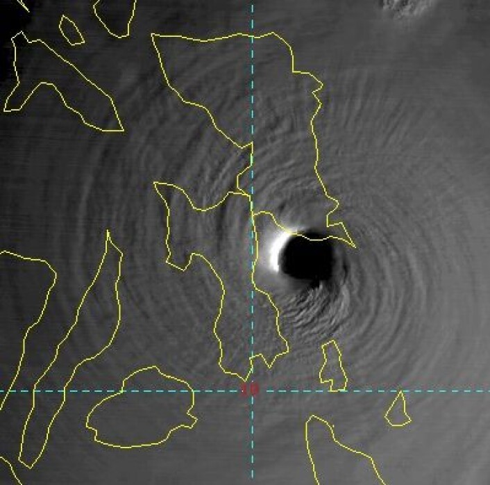 Tyfonen "Haiyan" sett fra japansk værsatellitt da den traff Filippinene. (Foto: (Japansk værvarsling)) Tyfonen "Haiyan" sett fra japansk værsatellitt da den traff Filippinene. (Foto: (Japansk værvarsling))