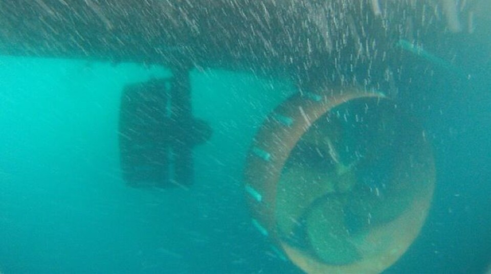 «Knorr»s Z-drev i drift. Drevene kan, som man ser, beveges helt uavhengig av hverandre. Foto: Sindre Skrede