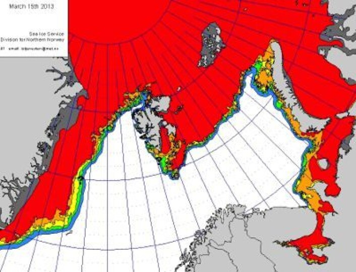 Drivisen har nesten tettet igjen farvannet nord for Svalbard nå. Og det flyter litt drivis rundt Bjørnøya. (Foto: (met.no)) Drivisen har nesten tettet igjen farvannet nord for Svalbard nå. Og det flyter litt drivis rundt Bjørnøya. (Foto: (met.no))