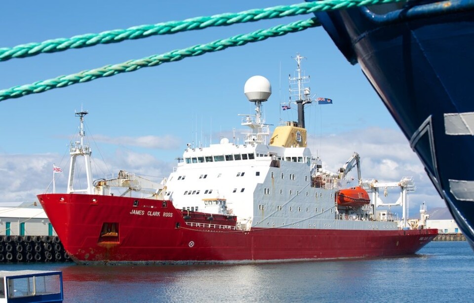 RS James Clark Ross ved kai i Reykjavik. Skipet forlater havn litt senere i dag, og setter kursen mot Danmarkstredet. Foto: (Foto: Sindre Skrede)