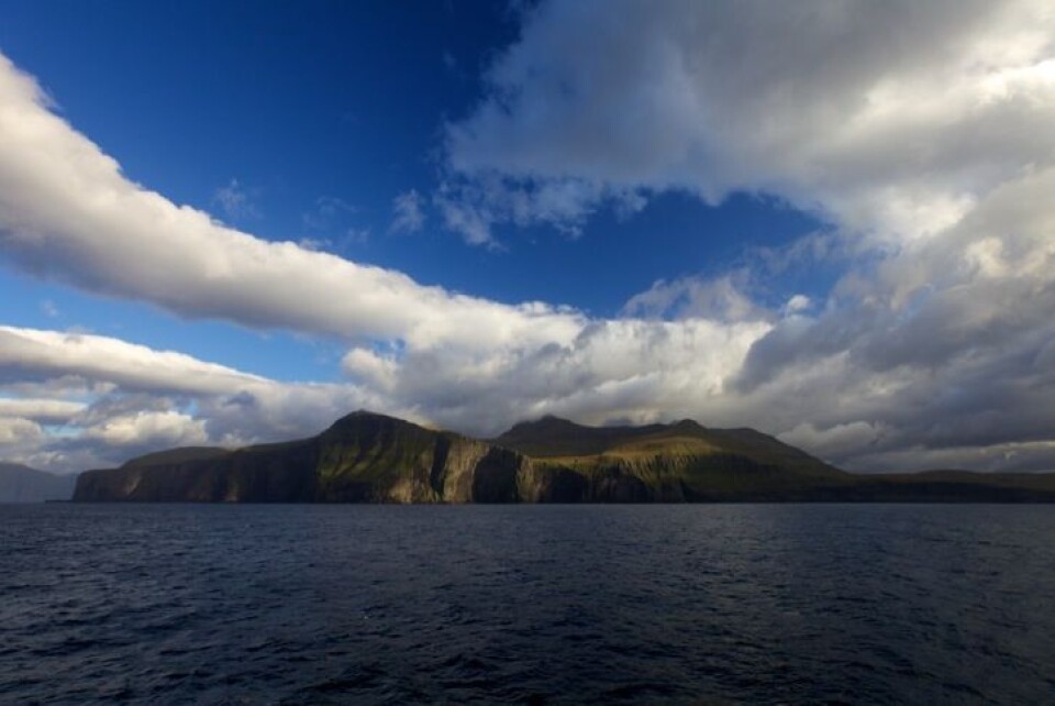 Mot fjellet Slættatindur, nordspissen av Eysturoy. Foto: Sindre Skrede