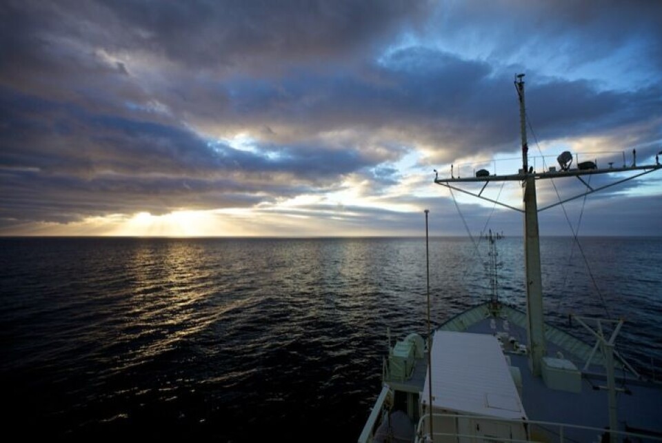 «Knorr» seiler videre mot nordvest. Foto: Sindre Skrede