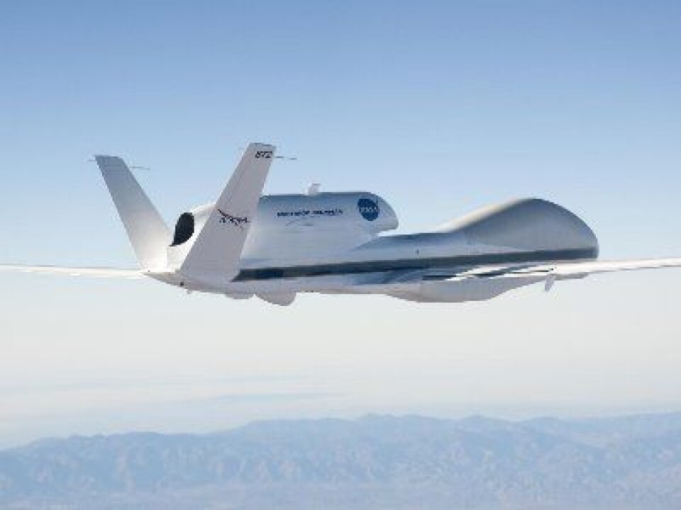 NASA har sin egen Global Hawk, som kan være på vingene et par døgn i strekk, helt alene. (NASA)