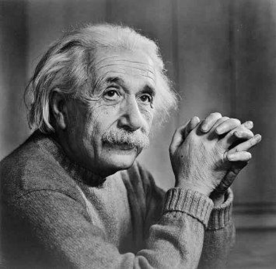 Albert Einstein håper det beste foran enda en ny test av hans generelle relativitetsteori ...