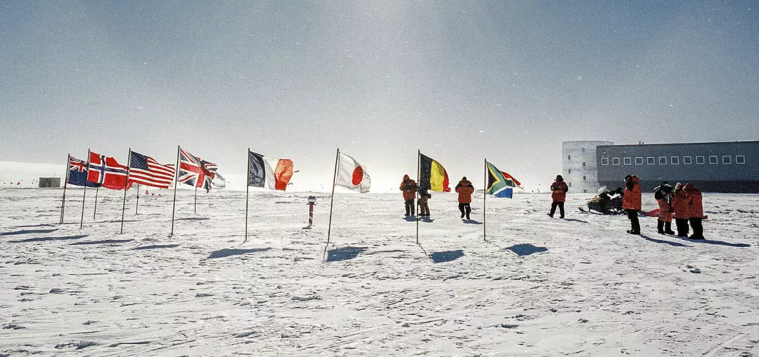 Hedvig Hjertaker fra Bergen nådde forskningsstasjonen på polpunktet, Amundsen-Scott basen, natt til søndag.