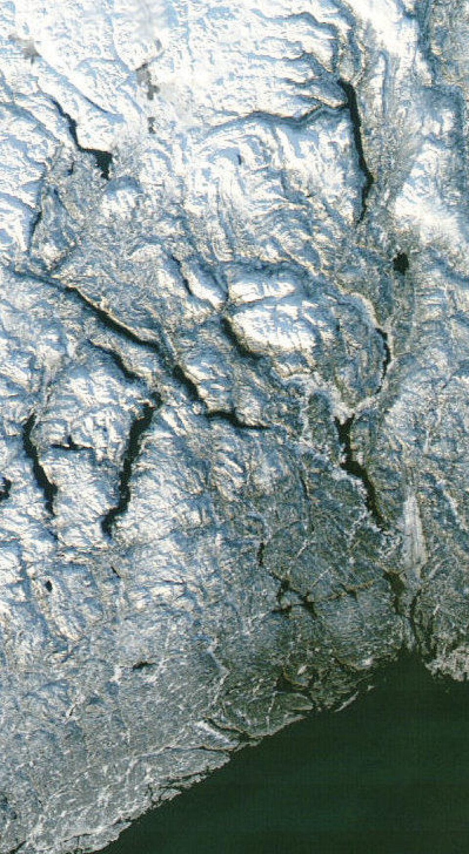 Telemark sett 21 desember fra NASA-satellitten Aqua. Nå er julesnøen her! Men hvor lenge varer det ...? (Foto: (NASA MODIS))