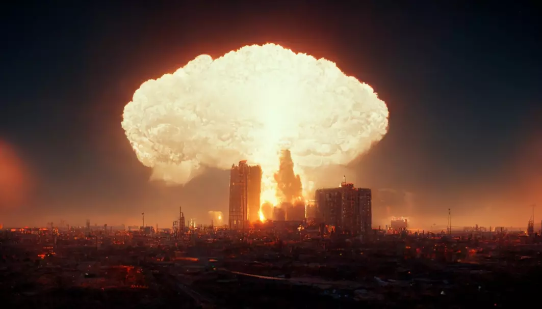Få sekunder etter at en atombombe eksploderer sprer en sjokkbølge seg ut fra episenteret.
