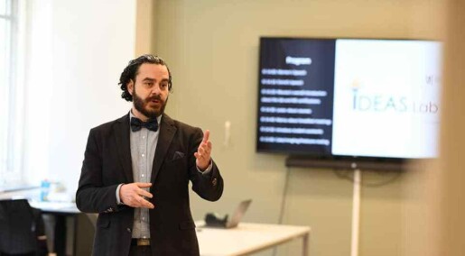 Gameren som ble professor: – Mange mente at jeg aldri ville få til noe, for jeg var så opptatt av spillkonsoller og datamaskiner Gameren som ble professor: – Mange mente at jeg aldri ville få til noe, for jeg var så opptatt av spillkonsoller og datamaskiner