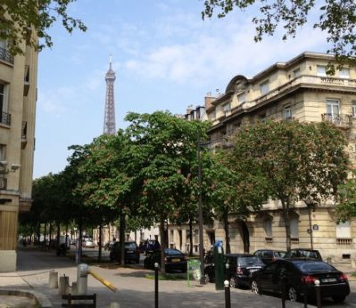 På vei ut fra ESA HQ, Paris, 7. mai 2013. (Foto: T. Wahl) På vei ut fra ESA HQ, Paris, 7. mai 2013. (Foto: T. Wahl)