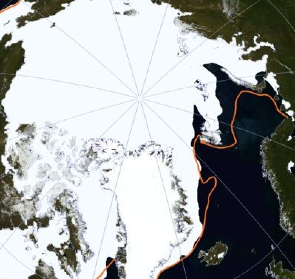 Mye åpent vann nå der sjøisen pleide å være på vår side av Polhavet. Og diskusjonene går om hva det vil føre til. (Foto: NOAA NSIDC)