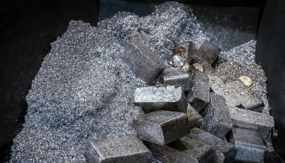 Forskere jobber med å teste ut aluminium og andre metaller som en fossilfri energikilde.