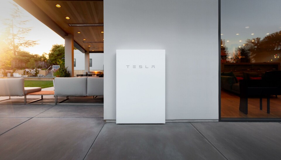 Batterilagring av strøm hjemme kan bli vanlig. Tesla er et av selskapene som allerede produsererer slike baterier.