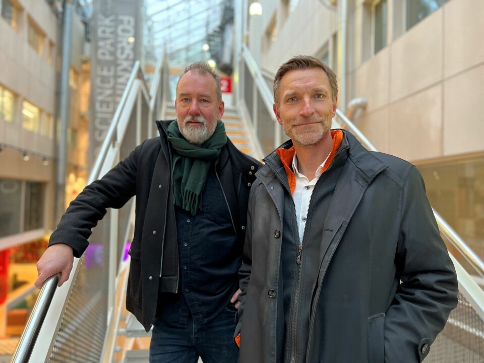 Politietterforsker Asbjørn Rachlew (t.h.) og Knut Asplund, som er prosjektleder ved Norsk senter for menneskerettigheter.