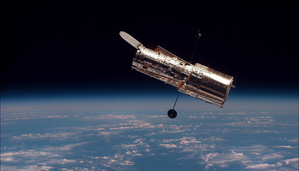 Hubble sett av romfergen Discovery i 1997.