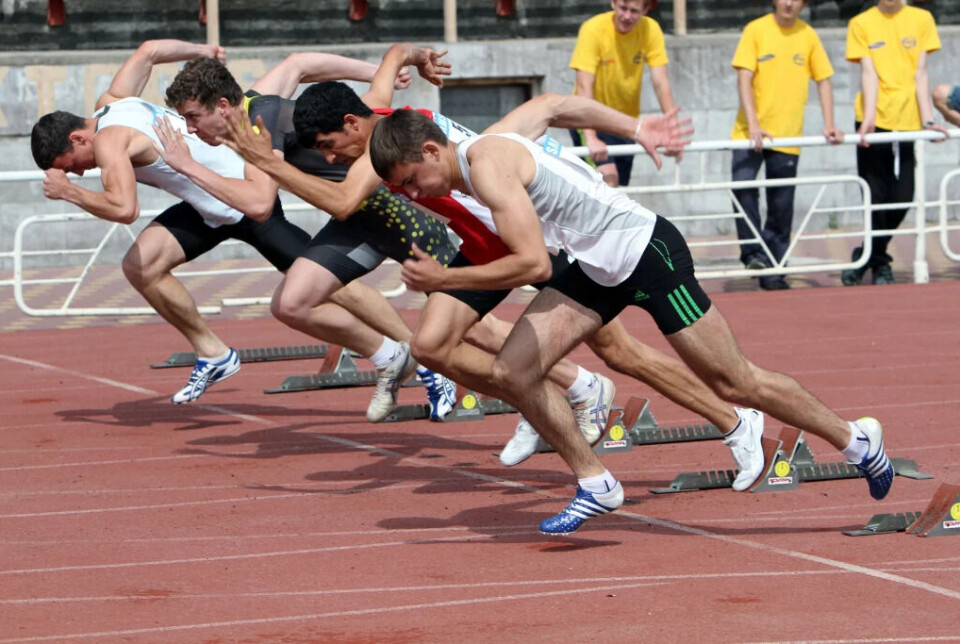 I sprint kan timing med startskuddet bestemme om du vinner eller taper. «Derfor trener de beste utøverne spesifikt på å gjette når startskuddet kommer», forklarer Jens Bo Nielsen.