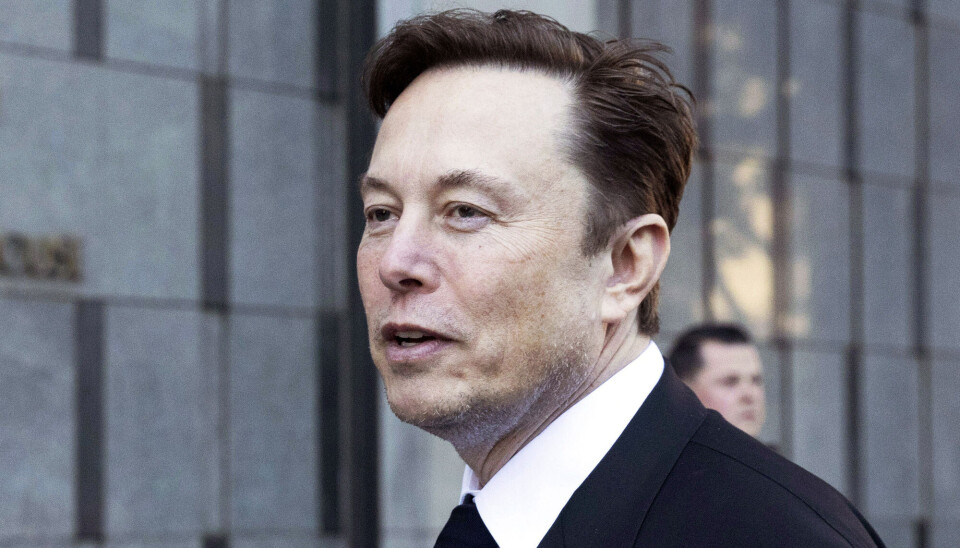Elon Musks selskap Neuralink har fått grønt lys fra amerikanske myndigheter til å gjøre tester av hjerneimplantater på mennesker, ifølge selskapet.