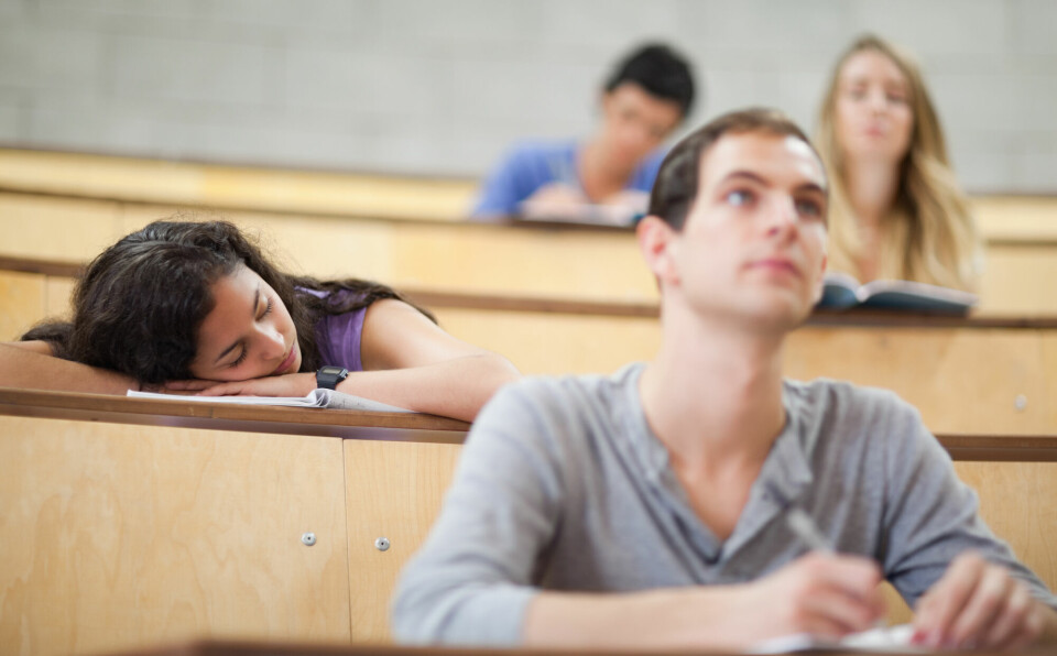 Foreldrenes utdanning har betydning for unges søvnvaner, viser dansk forskning.