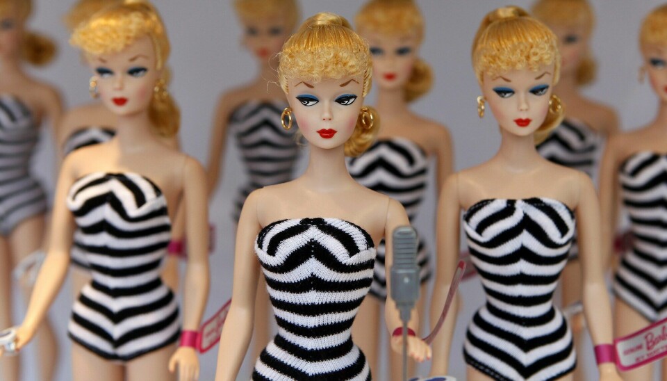Disse Barbie-dukkene ligner på den første Barbien som ble laget i 1959. I dag er første versjon av Barbie verdt nesten 250.000 kroner.