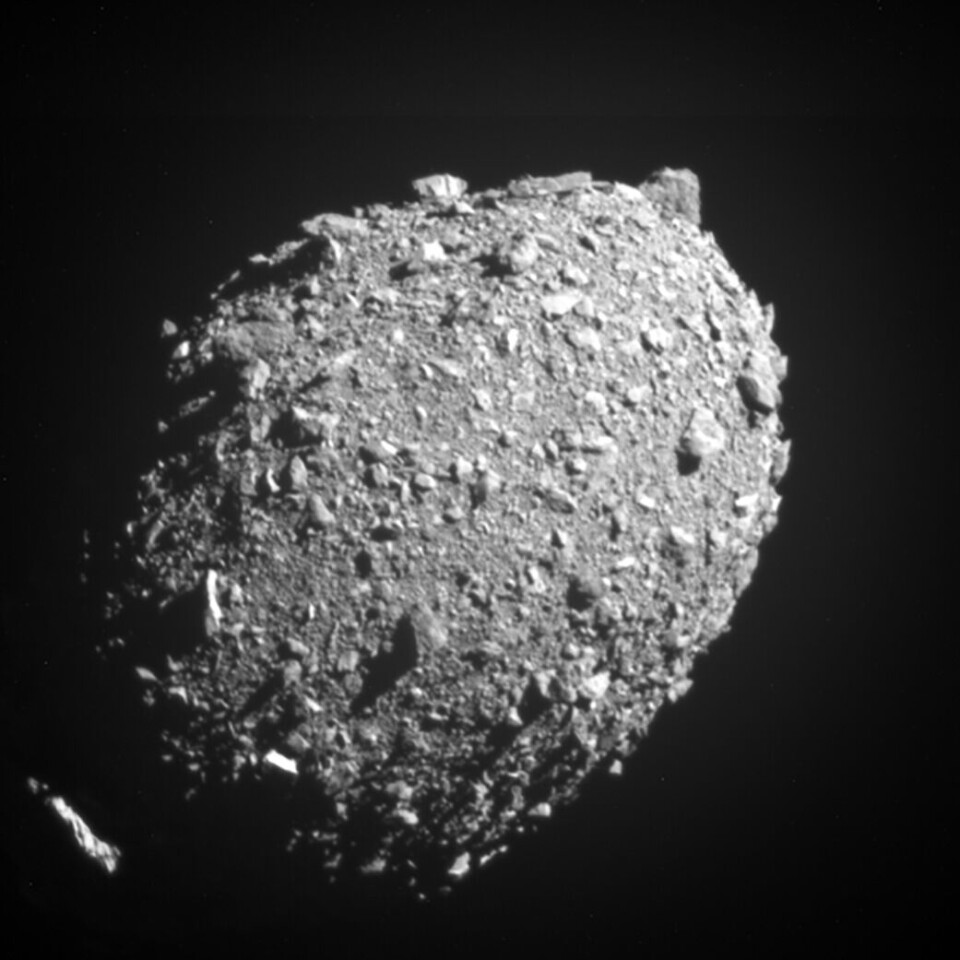 Dimorphos er en 160 meter stor asteroide som ble truffet av romsonden DART for å undersøke forsvar mot asteroider på kollisjonskurs med jorda.
