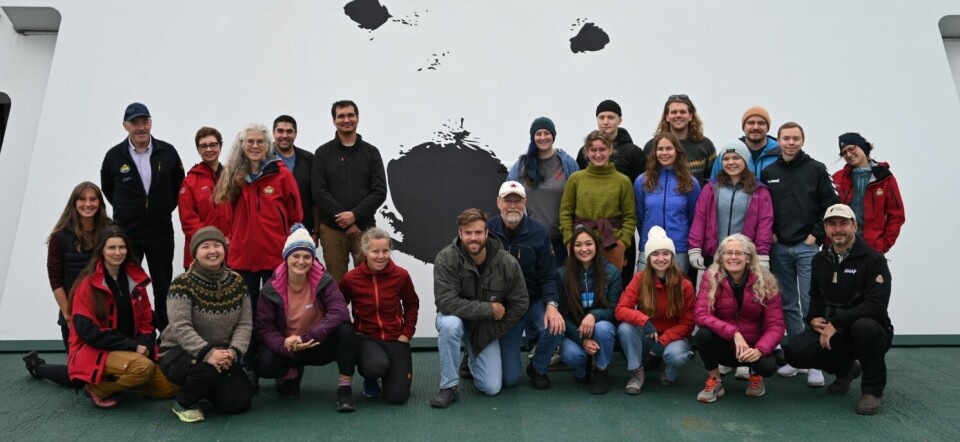 Forskere og teknikere fra polarinstituttet og studenter fra Canada, Danmark, Finland, Island, Norge, Sverige og USA deltok på toktet.