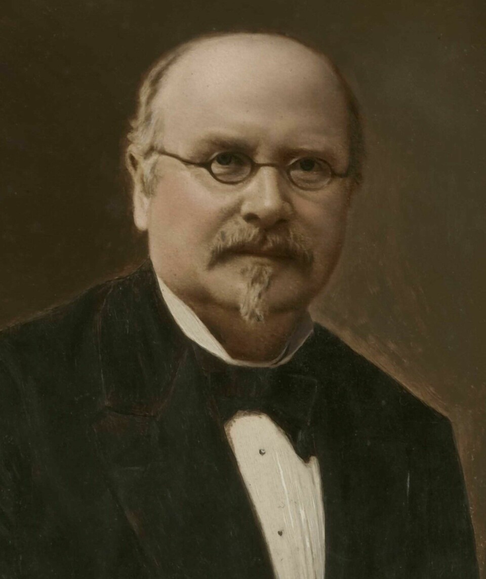 Hans von Selchier Ditten var hoffleverandør og pilleprodusent. Ditten-kvartalet ved Akersgata i Oslo er oppkalt etter ham.