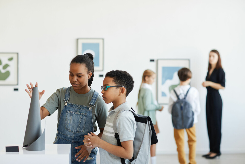 “Children and young people move around the room to see the artwork from every angle. They often adopt a more playful approach to abstract art compared to adults,” Heidi Kukkonen says.