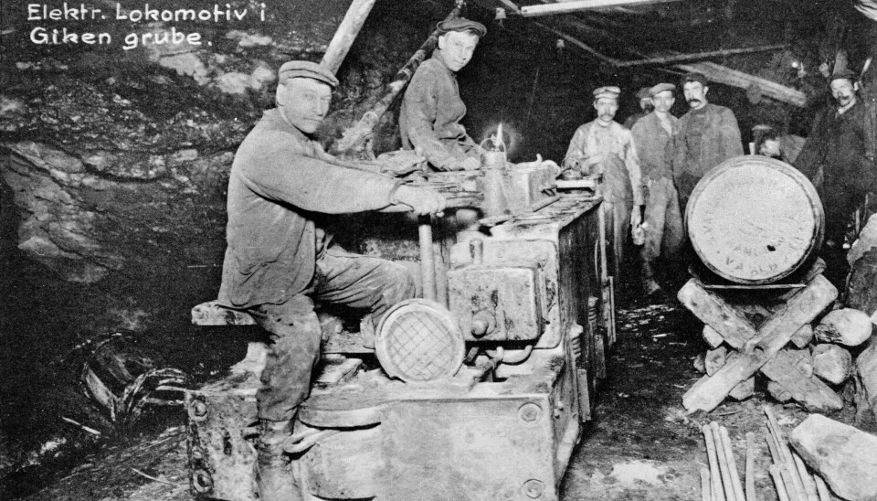 Elektrisk lokomotiv i Giken gruve i Sulitjelma, ca. 1910-15.