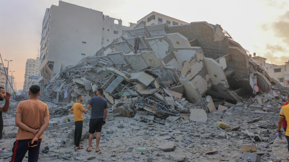 Sivilbefolkningen i Gaza lider under bomberegnet fra Israel. Leilighetsbygget Al-Aklouk huset 80 familier.