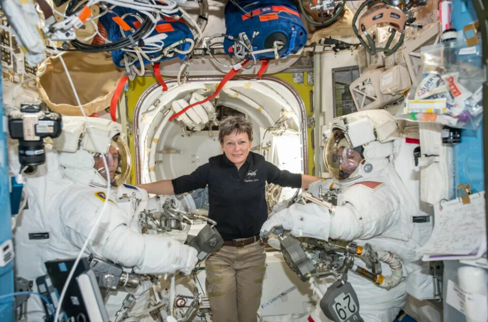 Peggy Annette Whitson er en amerikansk biokjemiker og NASA-astronaut. Hun har tilbrakt totalt 665 dager i rommet, noe som gjør henne til den kvinnen og amerikaneren som har tilbrakt lengst tid i verdensrommet.