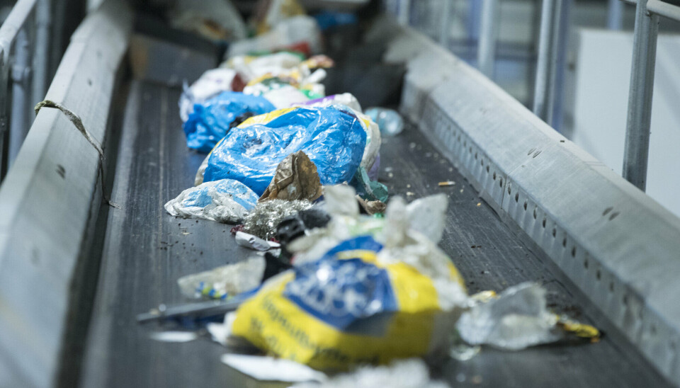 Nordmenn kastet i snitt 375 kilo avfall hjemme og på gjenvinningsstasjon i 2023. Her fra Haraldrud gjenbruksstasjon på Brobekk i Oslo.