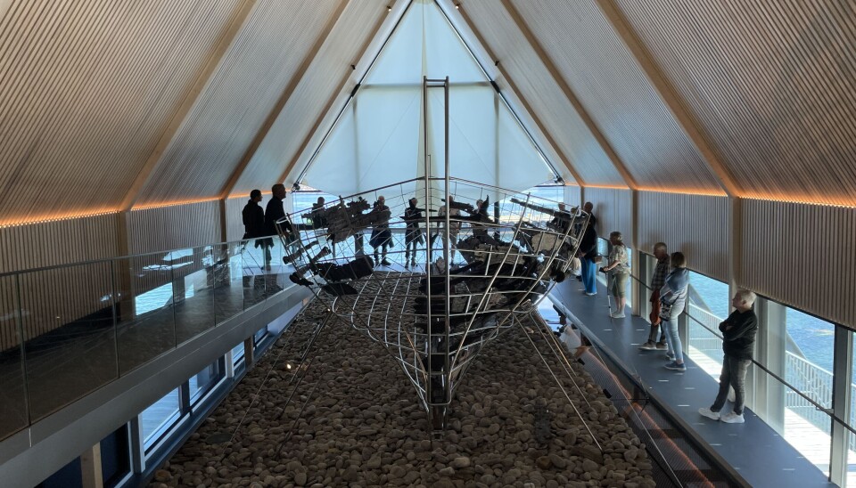 I 2021 produserte kunstmedene Steven Carpenter og Jan Remøe en stålkrybbe til Lovundbåten. I juni i år åpnet museet på Lovund.