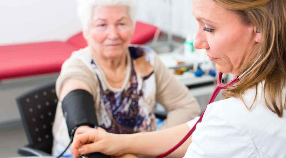 Dette øker risikoen for at eldre får Alzheimers