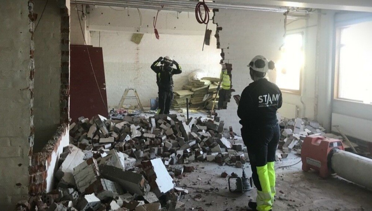 Arbeidere blir utsatt for store mengder støv og kvarts ved innvendig ...