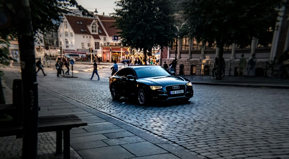 Norske byer prioriterer bilen framfor kollektivtrafikk